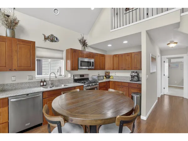$399,000 | 19609 Northeast Marine Drive, Unit A5, Portland, OR 97230
