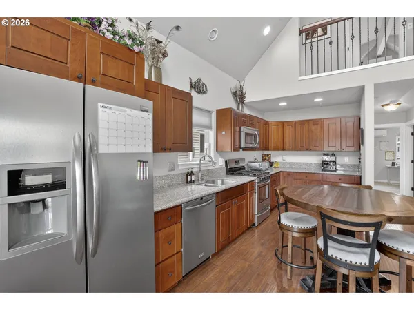$399,000 | 19609 Northeast Marine Drive, Unit A5, Portland, OR 97230
