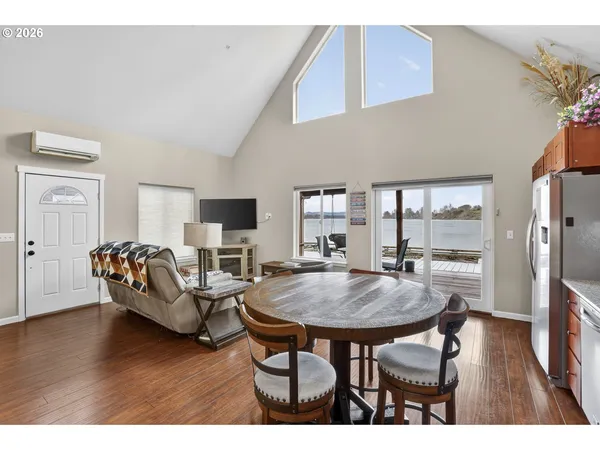 $399,000 | 19609 Northeast Marine Drive, Unit A5, Portland, OR 97230