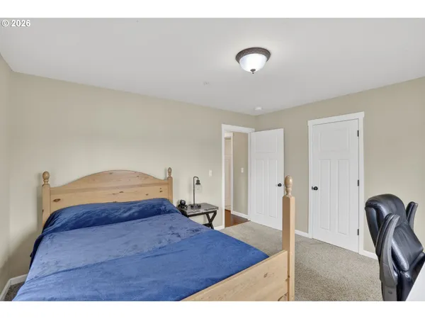 $399,000 | 19609 Northeast Marine Drive, Unit A5, Portland, OR 97230