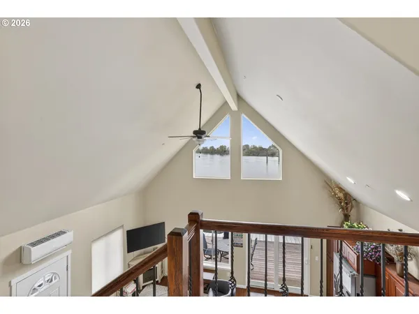 $399,000 | 19609 Northeast Marine Drive, Unit A5, Portland, OR 97230