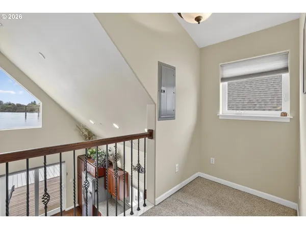 $399,000 | 19609 Northeast Marine Drive, Unit A5, Portland, OR 97230