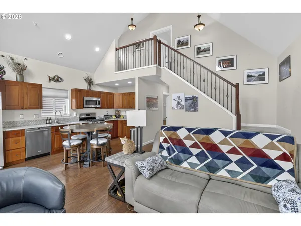 $399,000 | 19609 Northeast Marine Drive, Unit A5, Portland, OR 97230