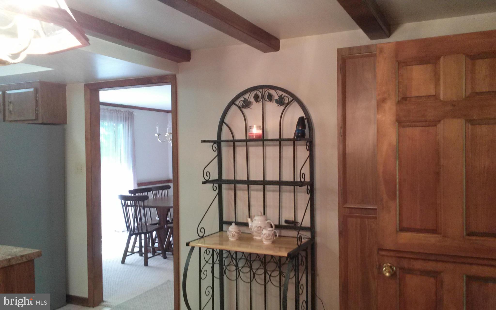 577 Whissens Ridge Road Winchester, VA 22602 - Photo 3 of 24 Dining Room