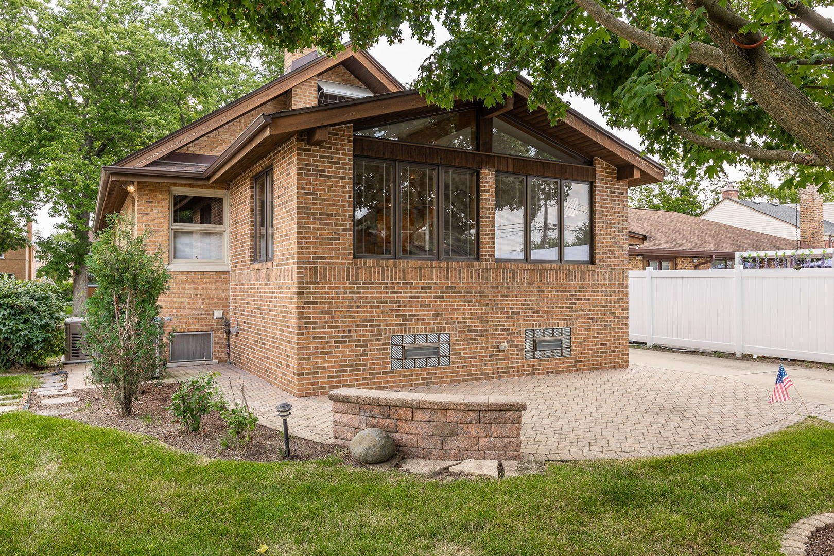 2246 18th Avenue North Riverside, IL 60546 - Photo 38 of 42 Gallery Image 38