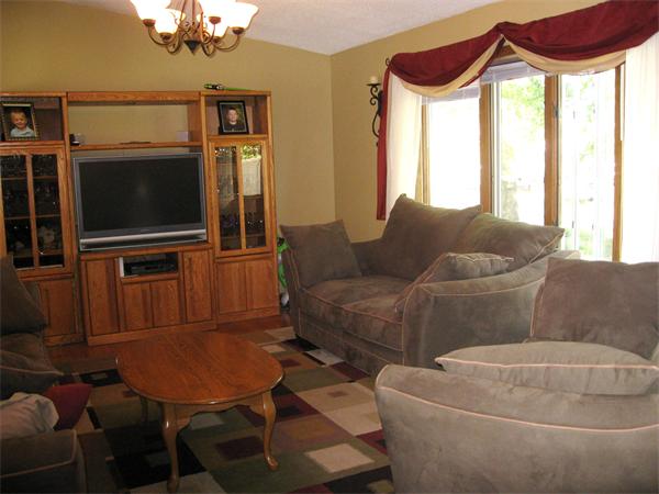 1700 Westover Road Chicopee, MA 01020 - Photo 5 of 23 Gallery Image 5