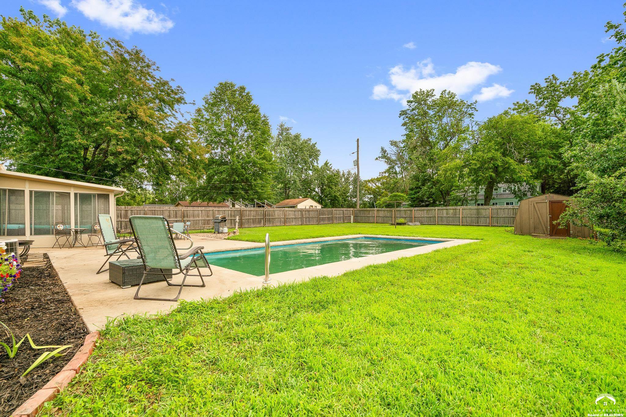 1701 East 24th Street Lawrence, KS 66046 - Photo 29 of 42