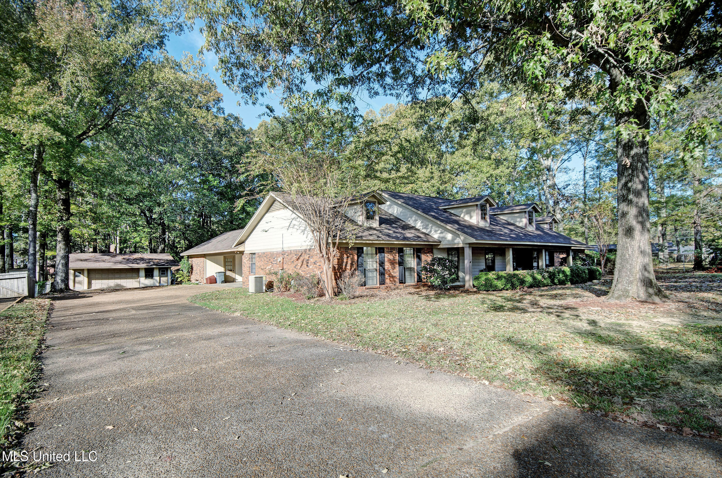 15 Terrapin Hill Road South Brandon, MS 39042 - Photo 2 of 41 IMGP1946_7_8