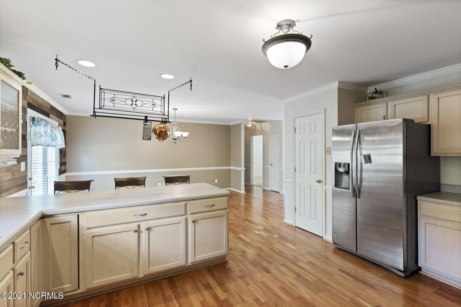 879 Pine Valley Road Jacksonville, NC 28546 - Photo 12 of 39 12_DSC_5185_mls