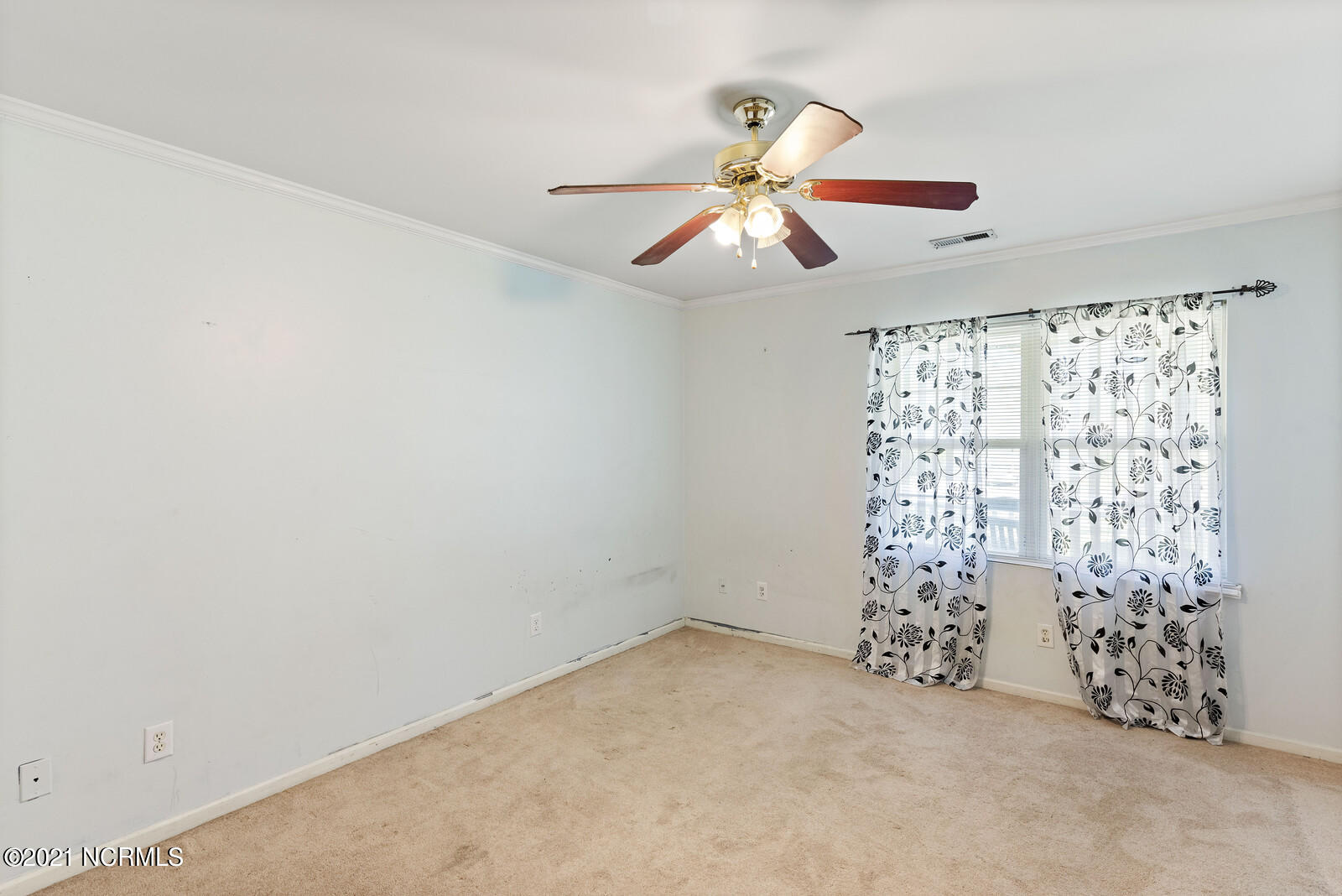 879 Pine Valley Road Jacksonville, NC 28546 - Photo 17 of 39 17_DSC_5220_mls