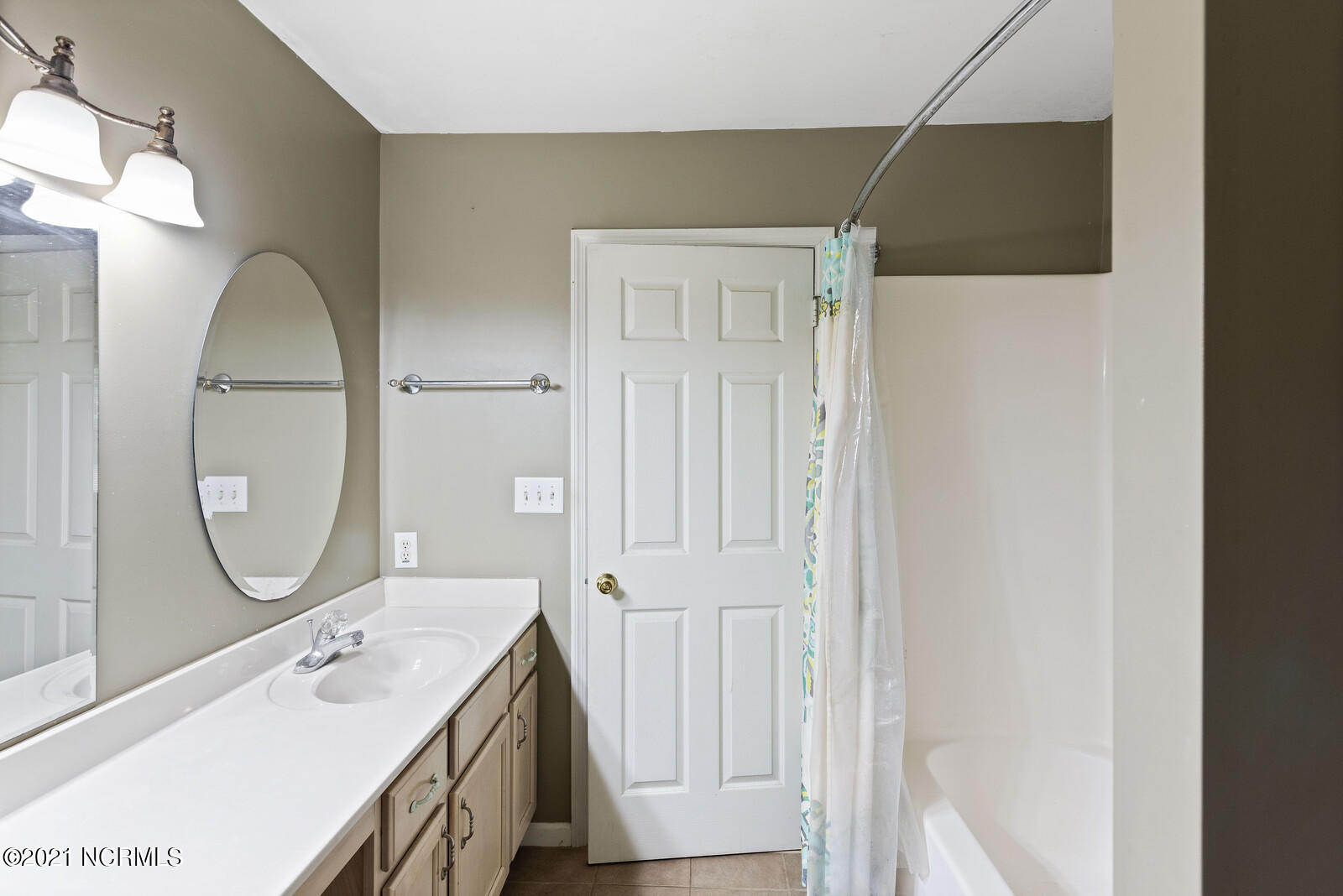 879 Pine Valley Road Jacksonville, NC 28546 - Photo 26 of 39 28_DSC_5299_mls