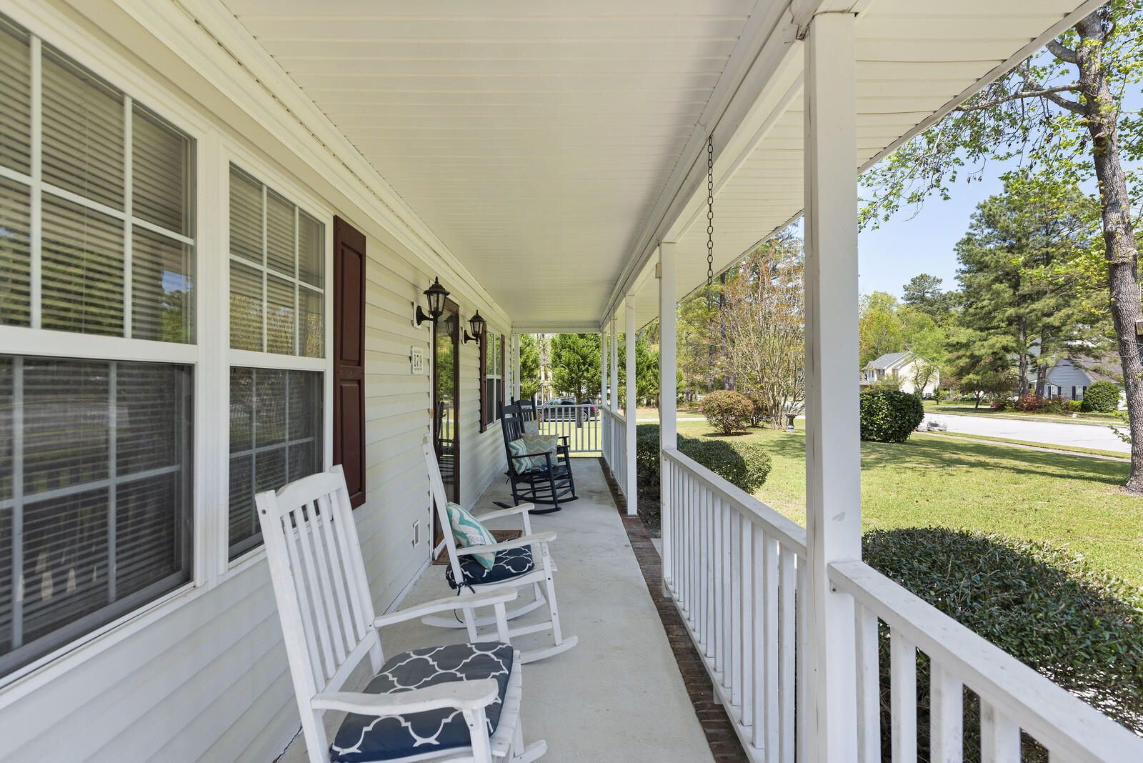 879 Pine Valley Road Jacksonville, NC 28546 - Photo 4 of 39 04_DSC_5122_mls
