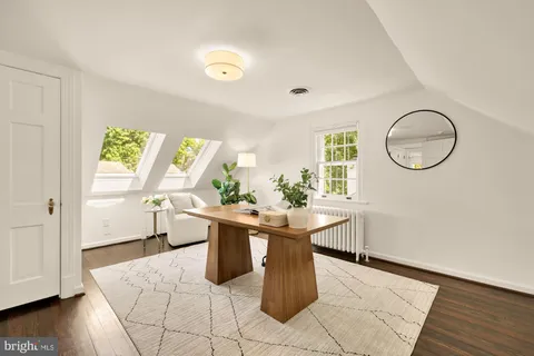 $2,000,000 | 7104 Beechwood Drive, Chevy Chase, MD 20815