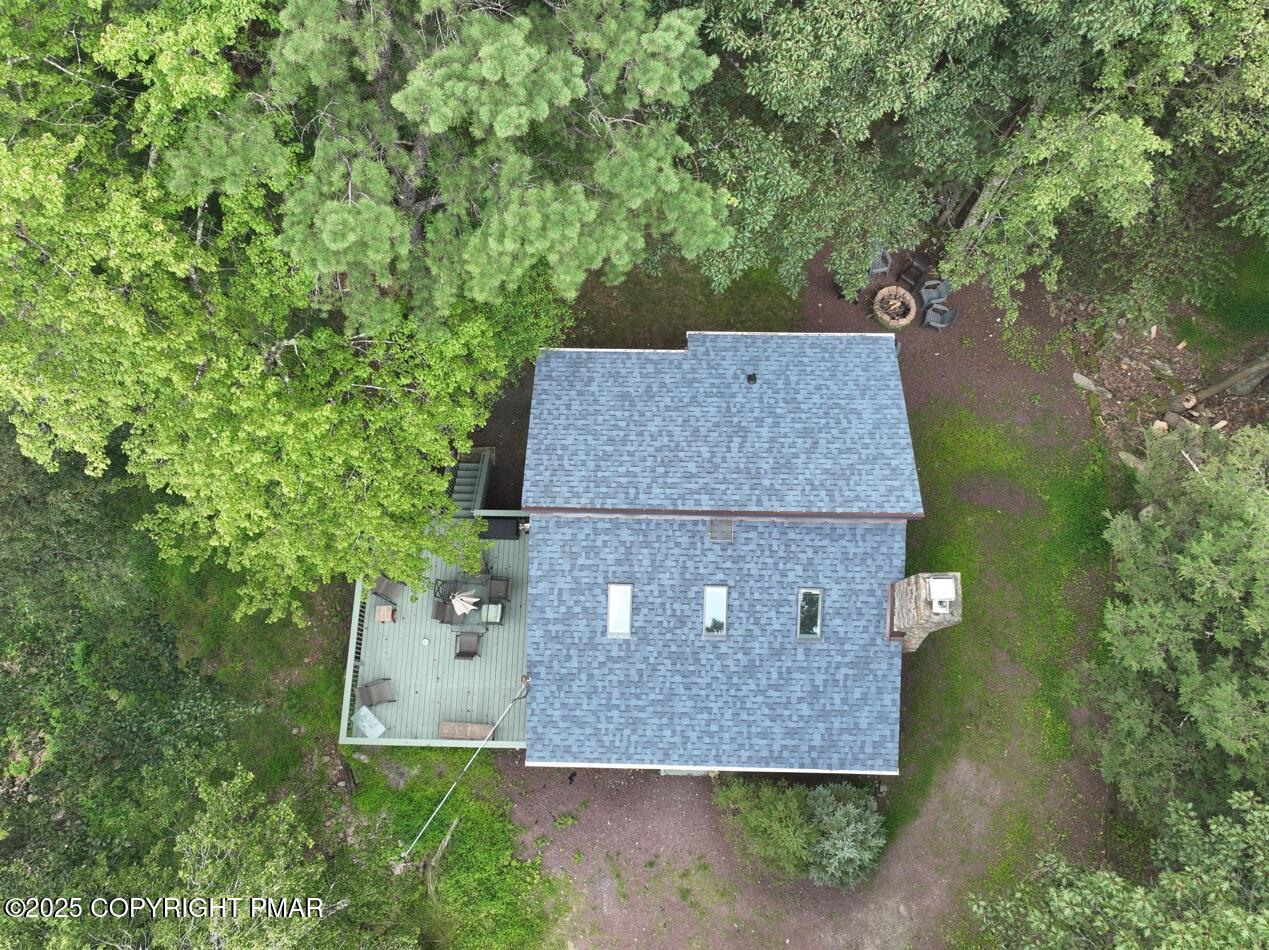 11 Maplewood Road Lake Harmony, PA 18624 - Photo 37 of 44 an aerial view of a house with a yard