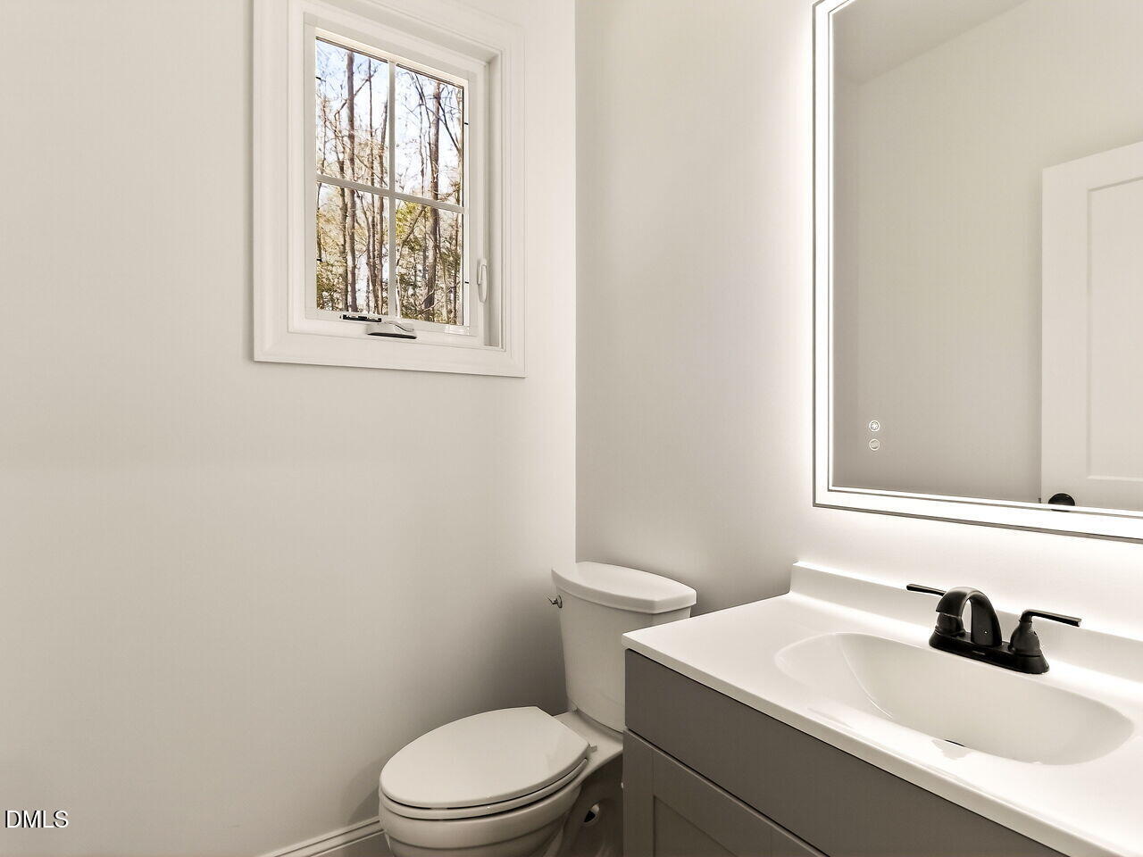 5090 Quail Hollow Road Sanford, NC 27332 - Photo 12 of 51 012-1280x960-half-bath