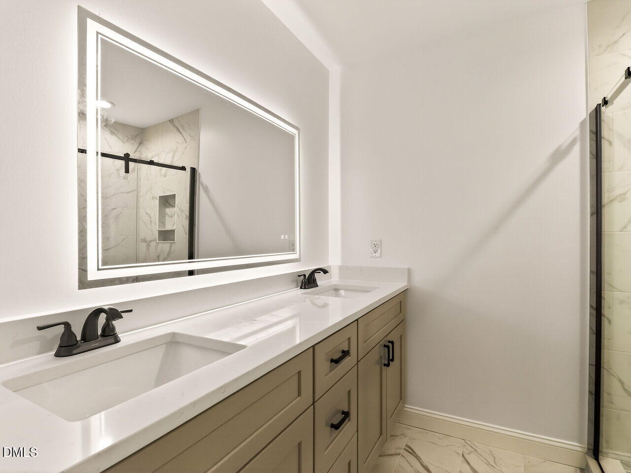 5090 Quail Hollow Road Sanford, NC 27332 - Photo 19 of 51 019-1280x960-master-bathroom