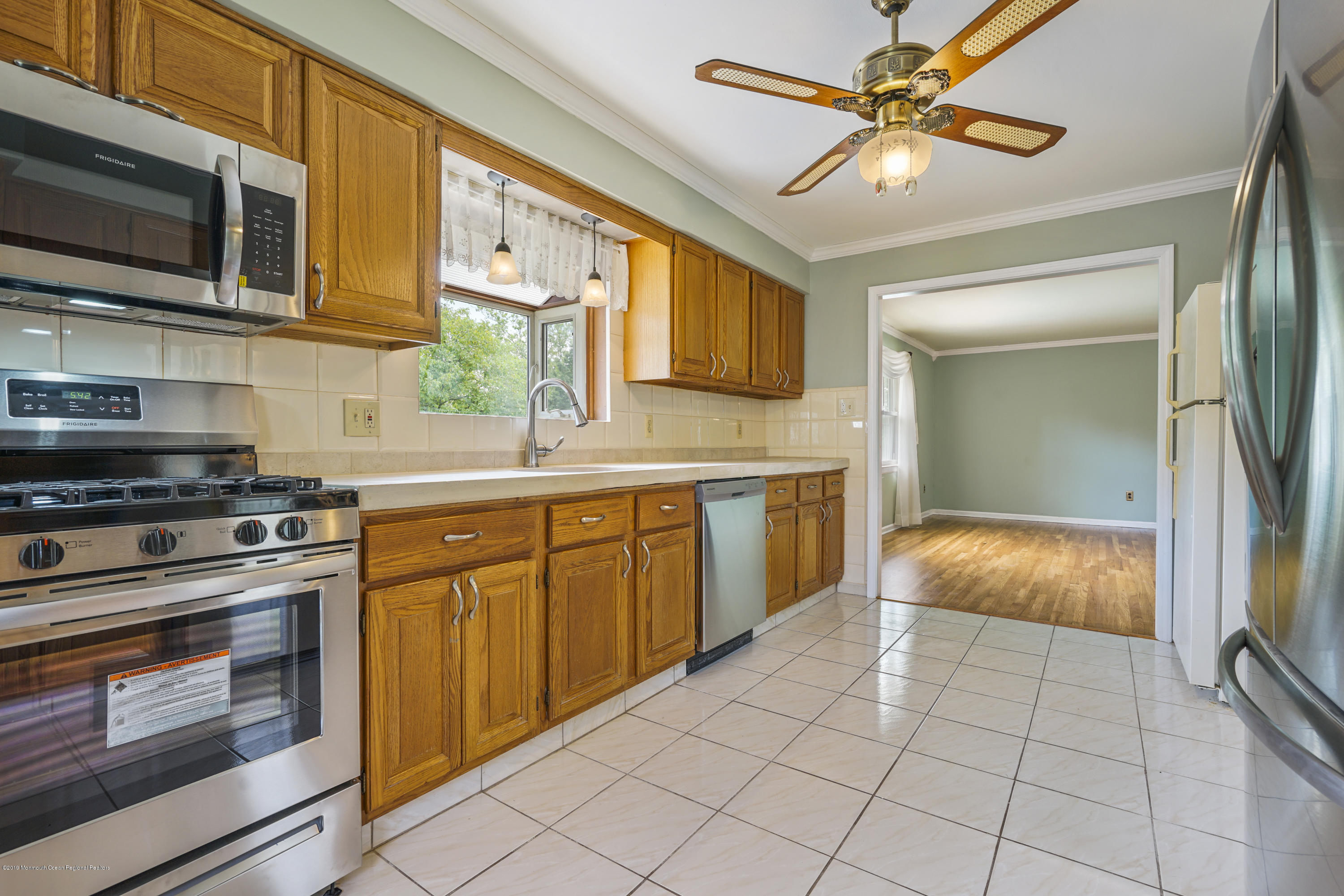 324 Bennington Road Freehold, NJ 07728 - Photo 22 of 46 DSC06679