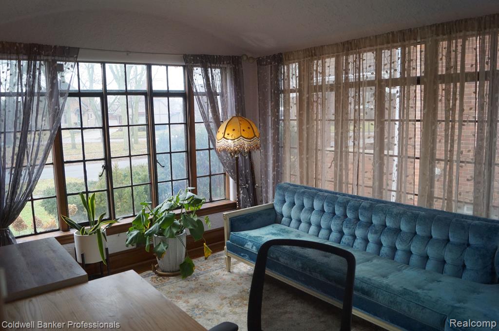 19440 Gainsborough Road Detroit, MI 48223 - Photo 17 of 47 Gallery Image 17