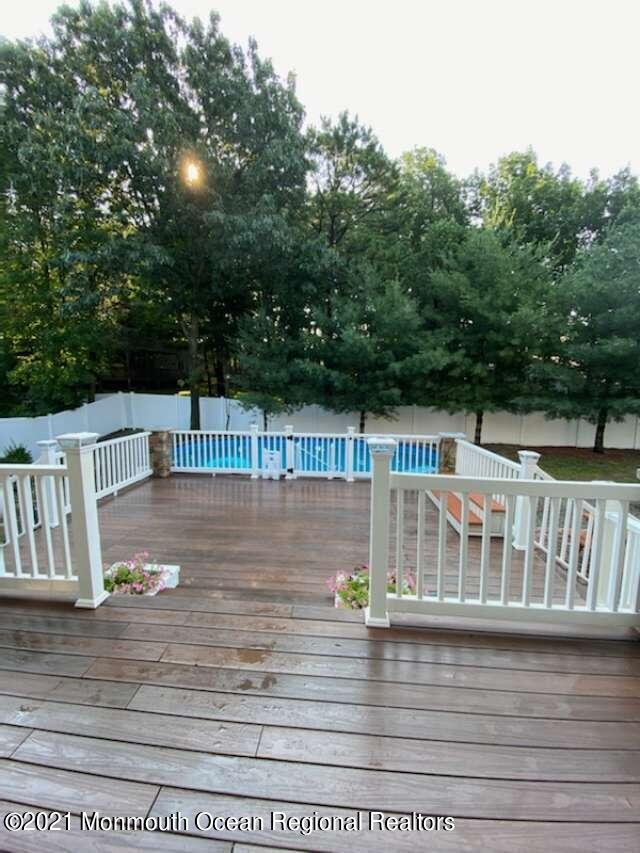 11 Meredith Way Hazlet, NJ 07730 - Photo 14 of 25 Szeto.14