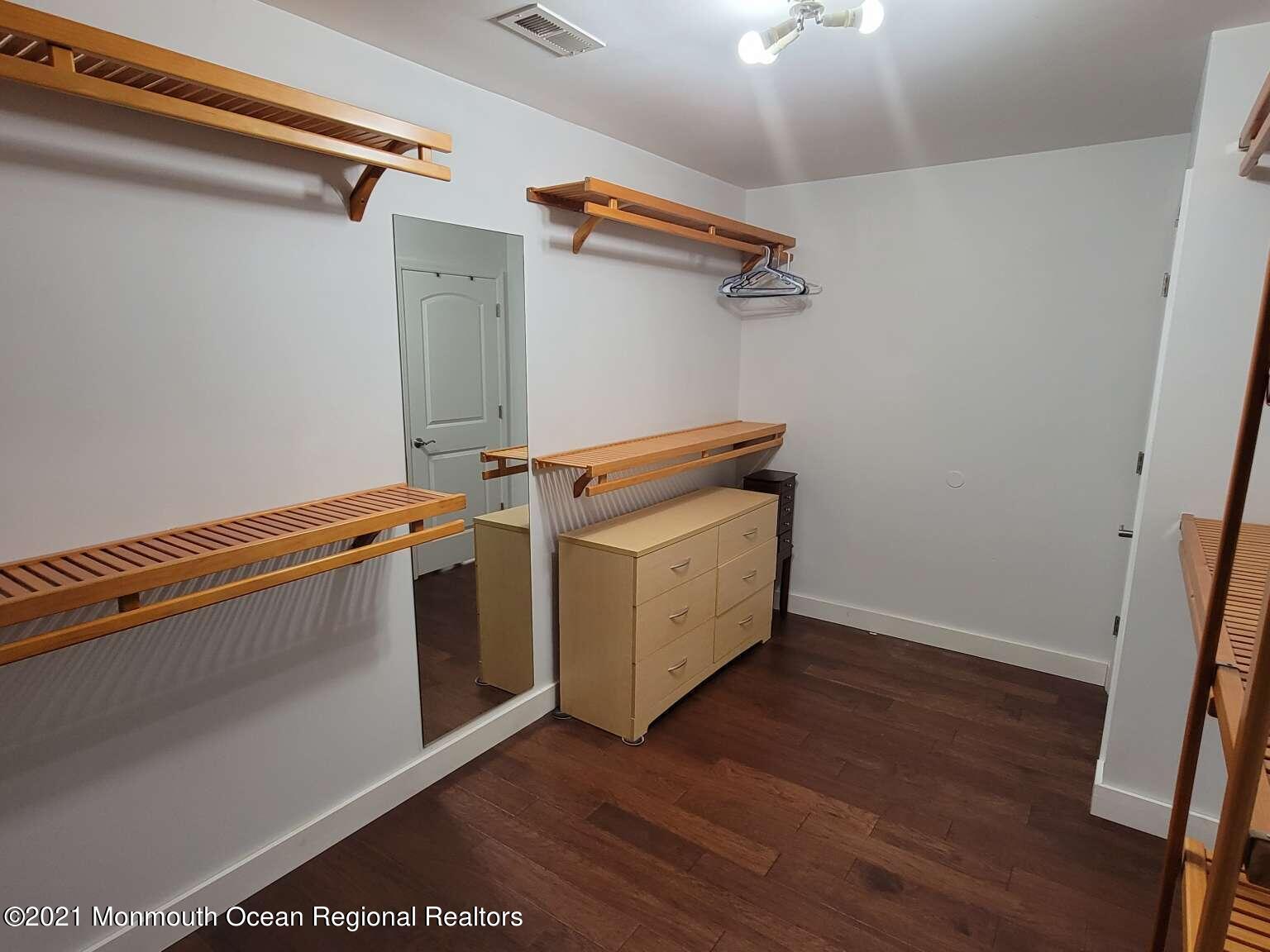 11 Meredith Way Hazlet, NJ 07730 - Photo 16 of 25 Szeto.16