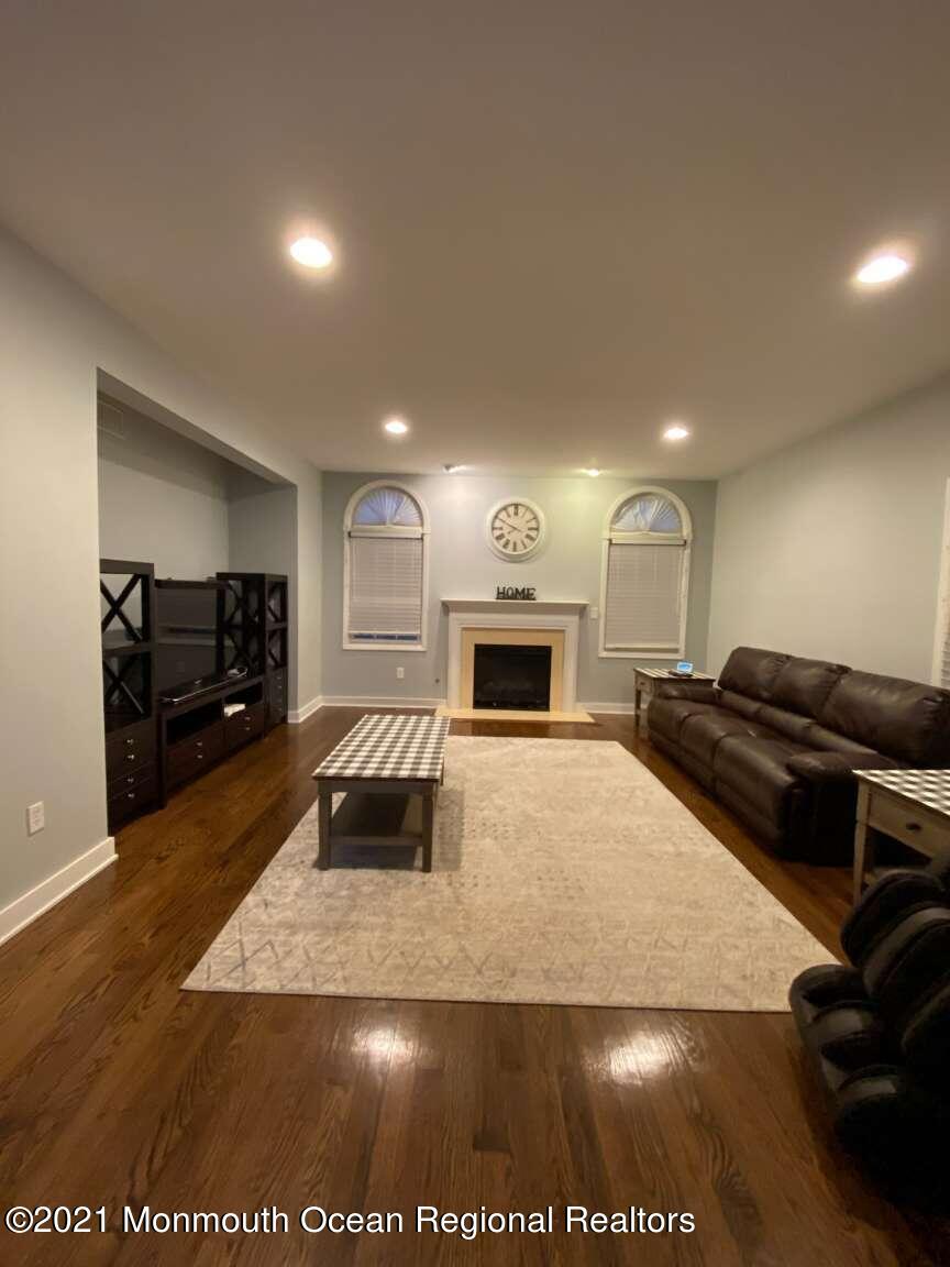 11 Meredith Way Hazlet, NJ 07730 - Photo 7 of 25 Szeto.7