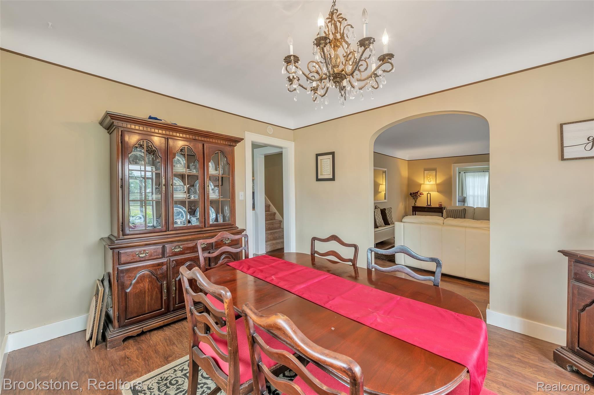 4700 Auburn Road Utica, MI 48317 - Photo 7 of 33 11-4700-Auburn-Rd-WindowStill-Real-Estate-Photography-5.jpg