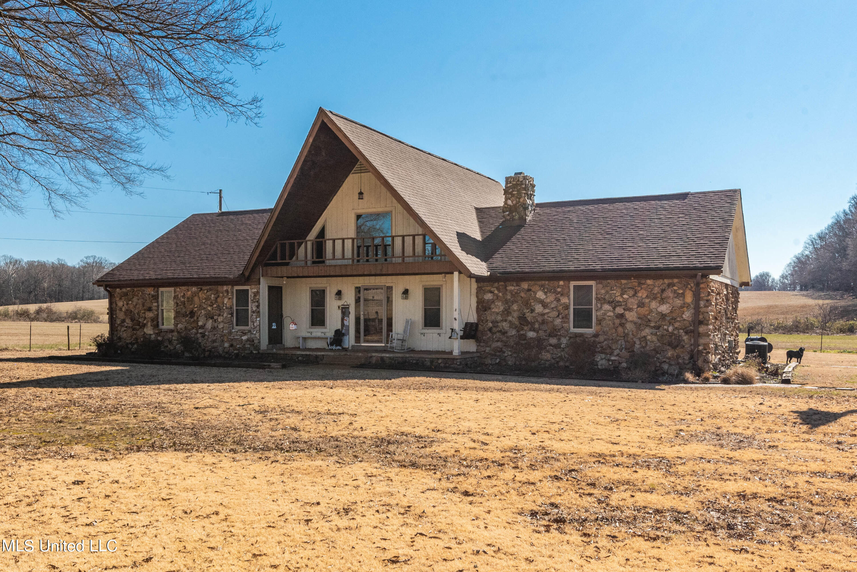 995 Ranch Road Hernando, MS 38632 - Photo 2 of 27 DSC_9923