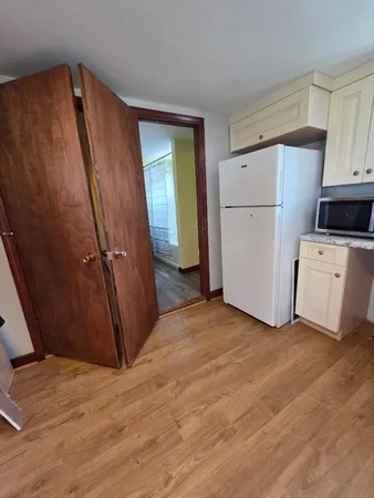 $1,450 | 511 Main Street, Unit 1R, Somerset, MA 02726