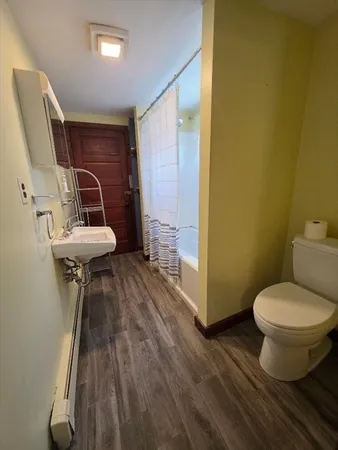 $1,450 | 511 Main Street, Unit 1R, Somerset, MA 02726