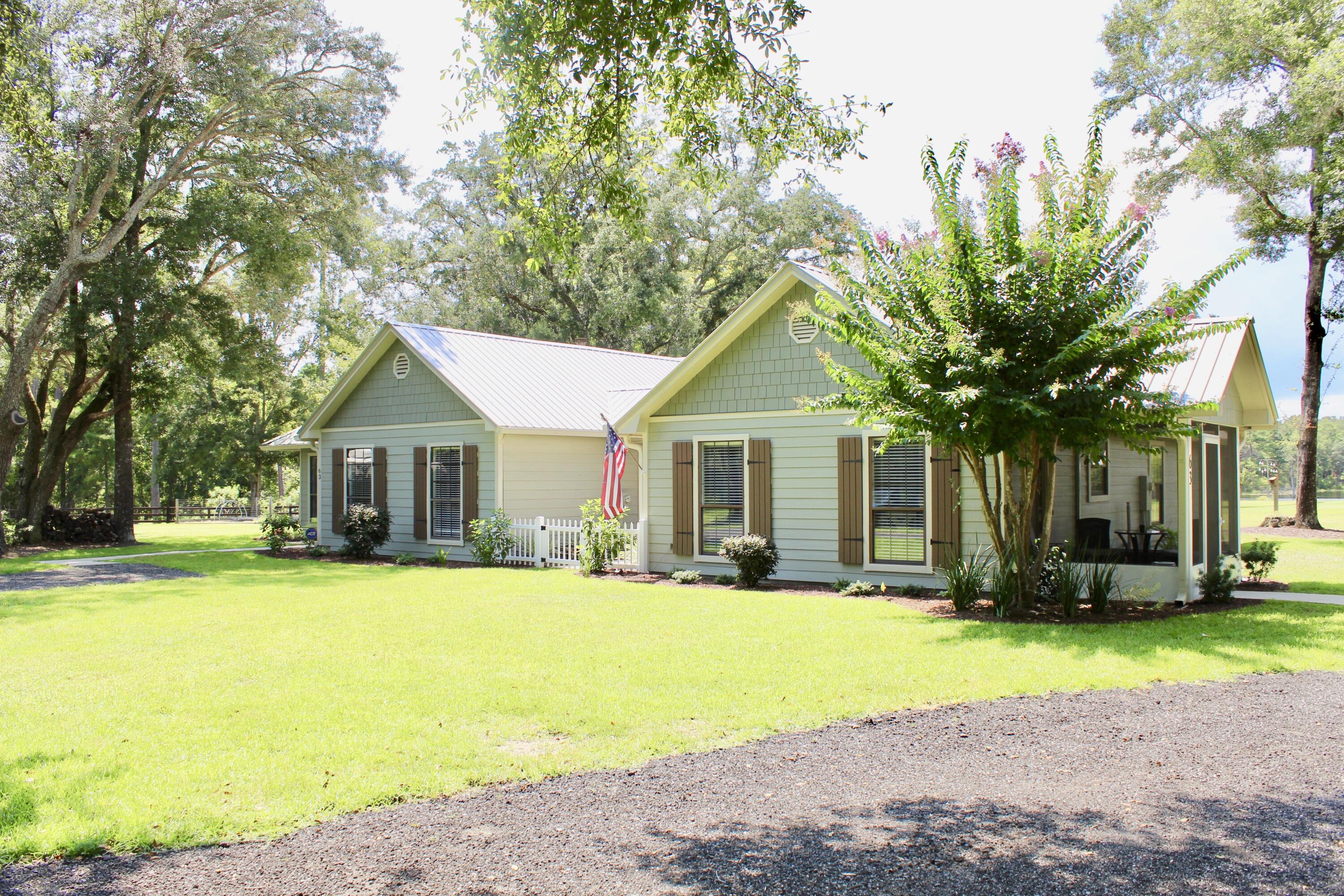 63 Suggs Road Freeport, FL 32439 - Photo 2 of 81 Main House Front 2