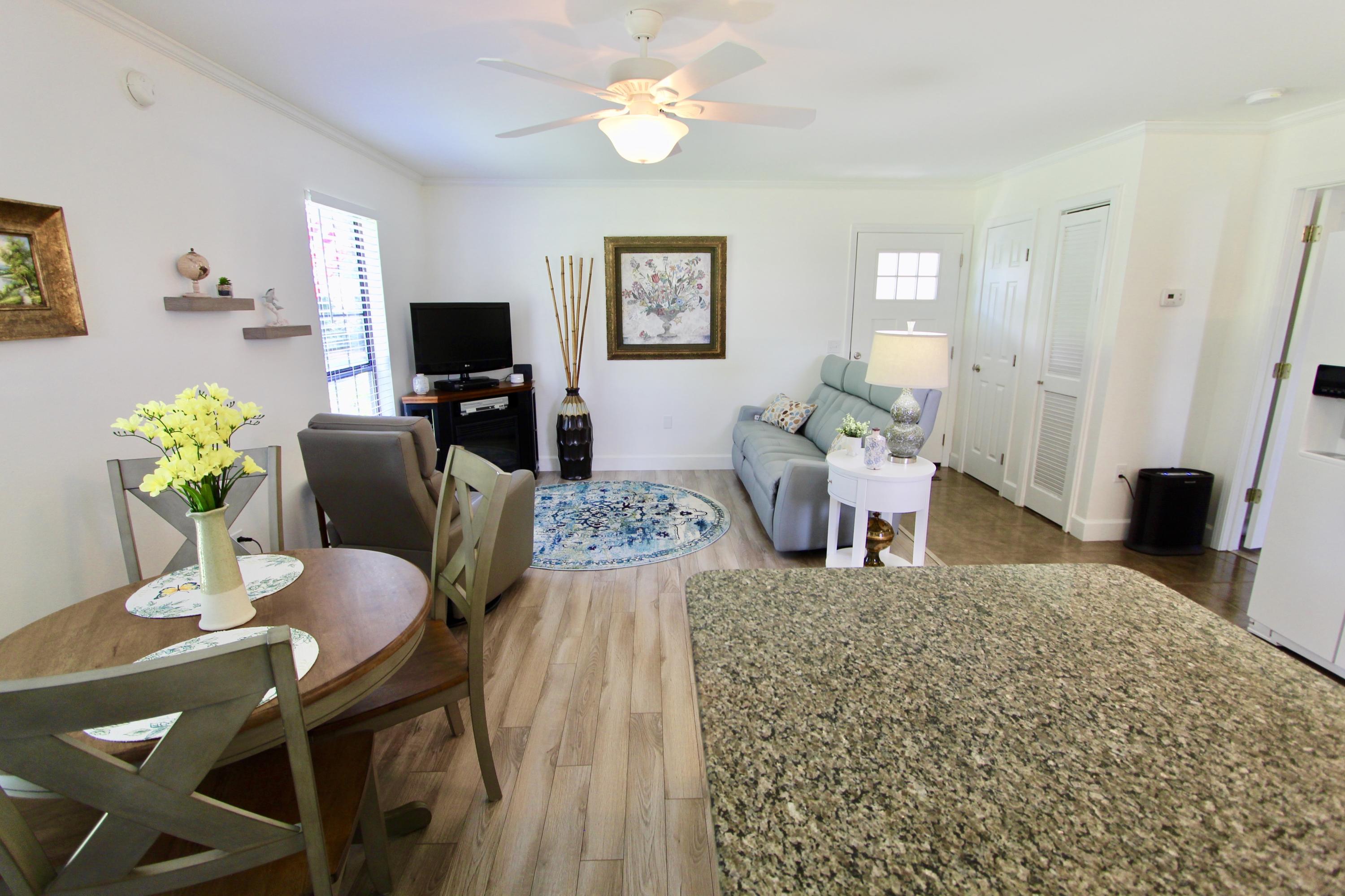 63 Suggs Road Freeport, FL 32439 - Photo 45 of 81 Guest House View 2