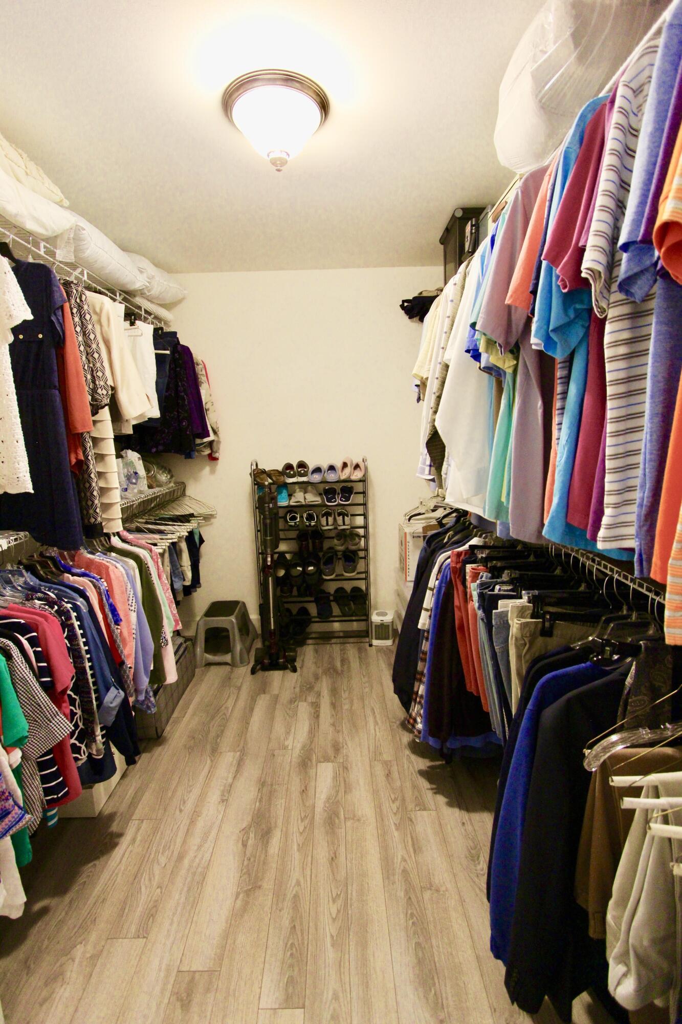 63 Suggs Road Freeport, FL 32439 - Photo 51 of 81 Guest Closet