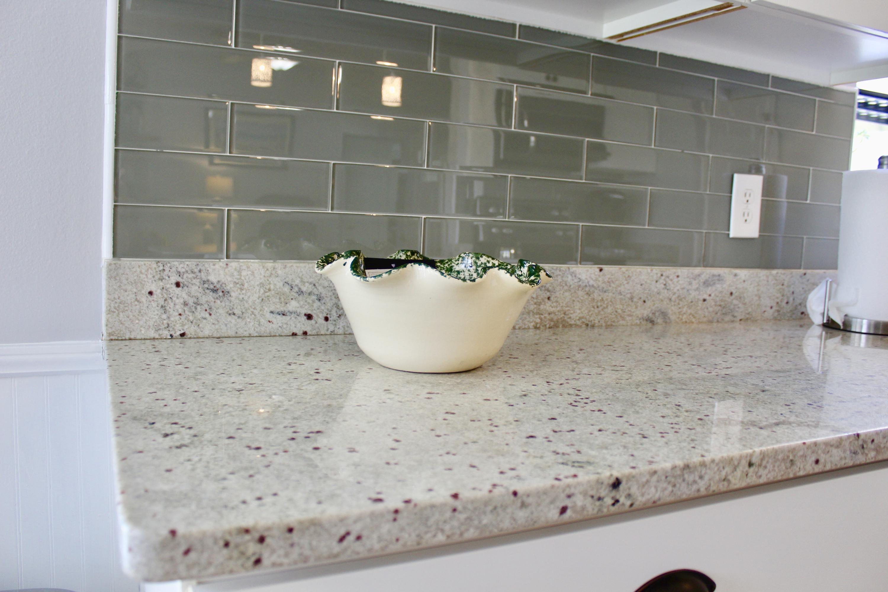 63 Suggs Road Freeport, FL 32439 - Photo 57 of 81 Main House Backsplash:Granite