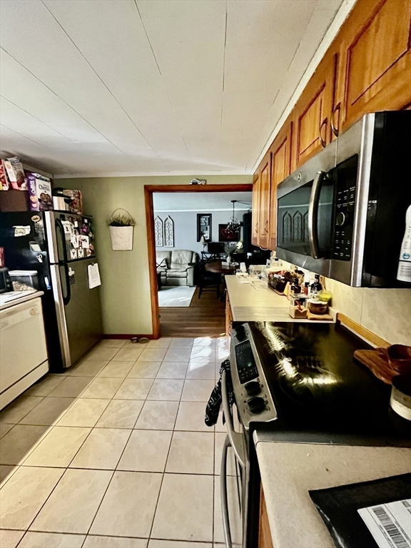 214-216 River Road East Berlin, MA 01503 - Photo 20 of 25