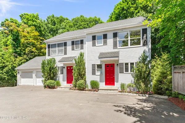 $4,200 | 36 Decatur Street, Unit 1, Cos Cob, CT 06807
