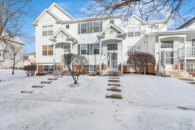 $279,900 | 17440 Yakima Drive, Lockport, IL 60441