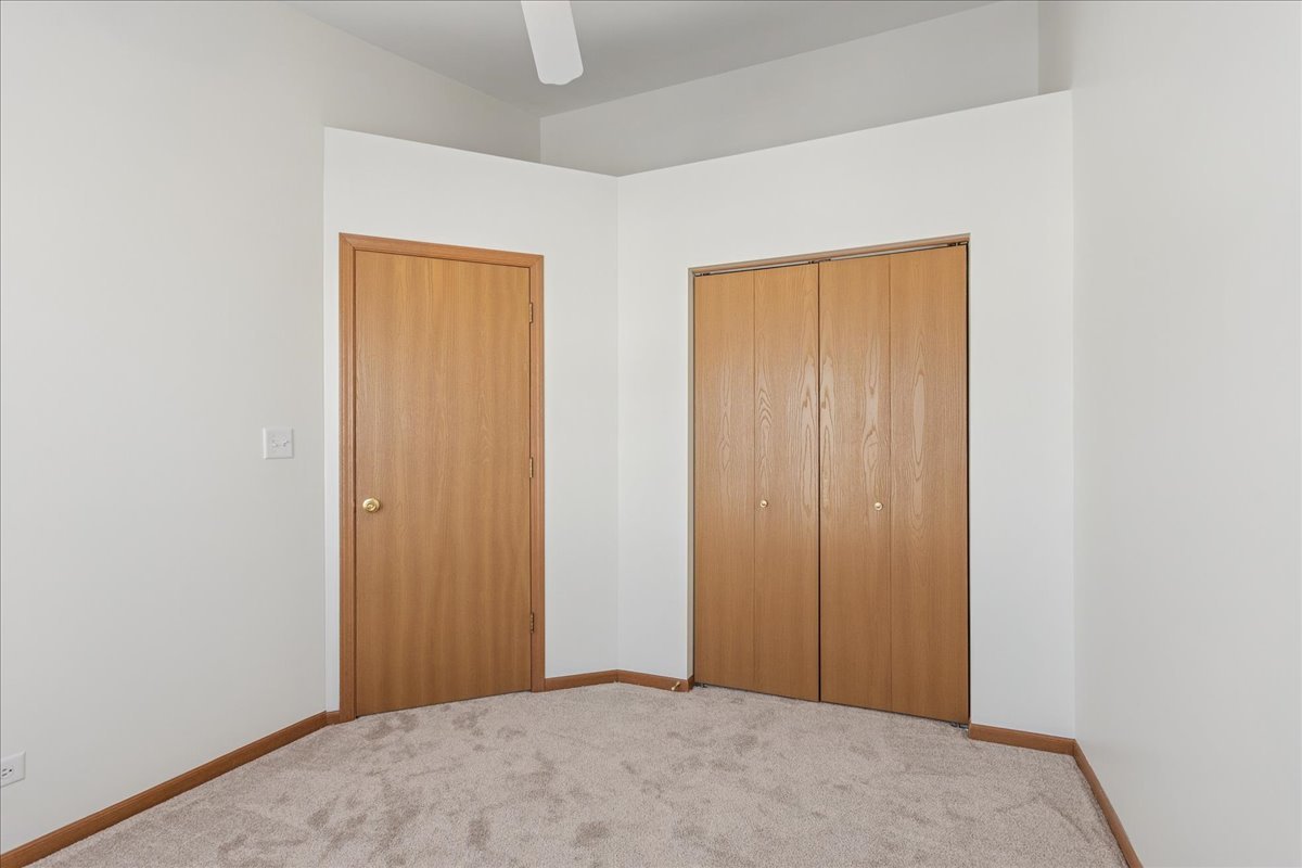 17440 Yakima Drive Lockport, IL 60441 - Photo 17 of 20 a view of an empty room