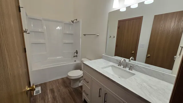 $279,900 | 17440 Yakima Drive, Lockport, IL 60441