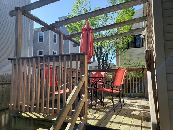 $3,900 | 6 Speridakis Terrace, Unit 6, Cambridge, MA 02139