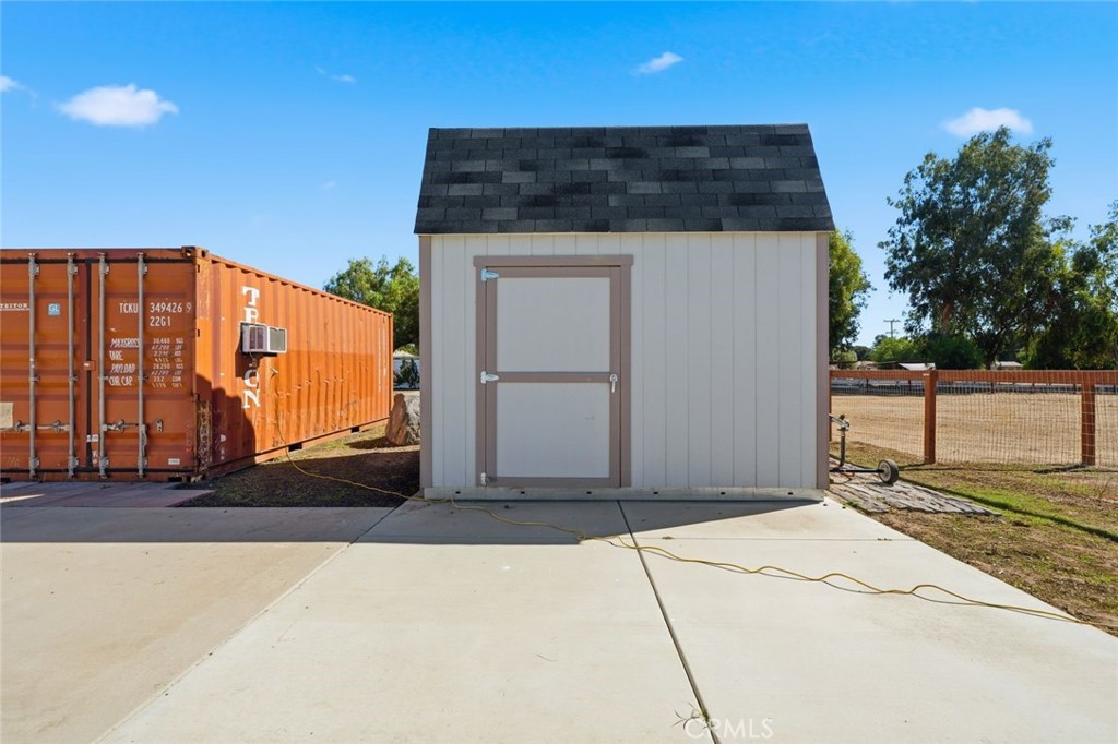 30195 Ynez Road Temecula, CA 92592 - Photo 36 of 38