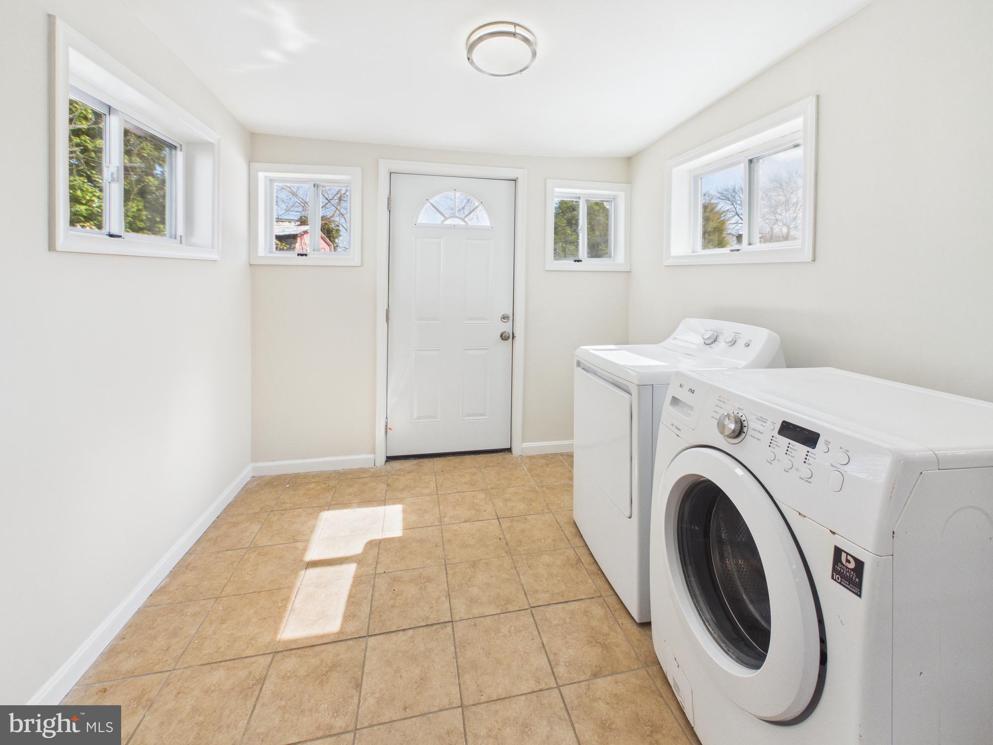 10309 Conover Drive Silver Spring, MD 20902 - Photo 16 of 42 Laundry area