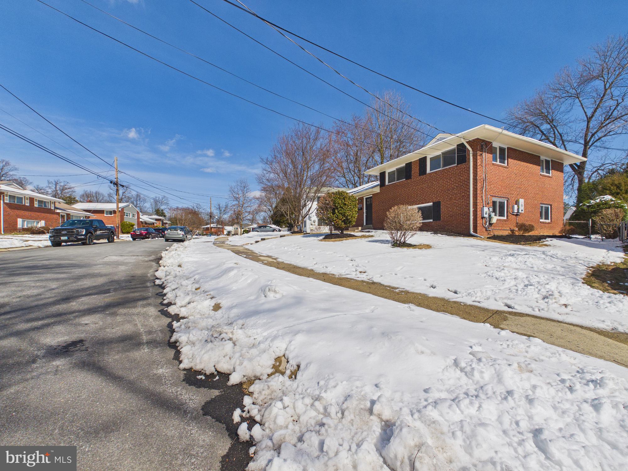 10309 Conover Drive Silver Spring, MD 20902 - Photo 5 of 42