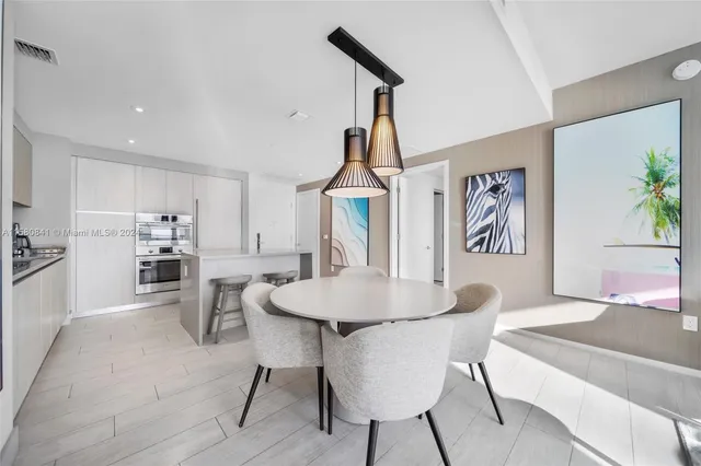 $6,000 | 4010 South Ocean Drive, Unit R2305, Hollywood, FL 33019