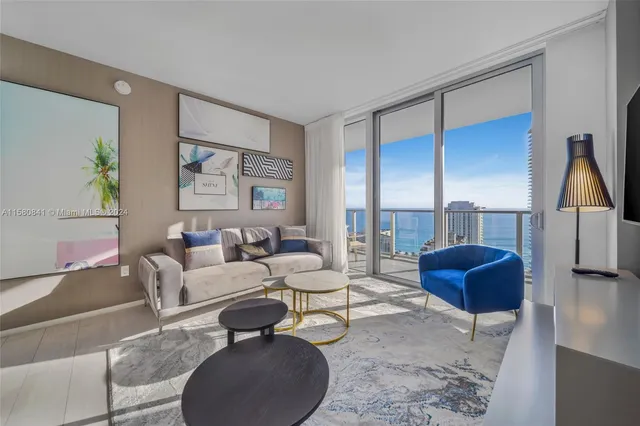 $6,000 | 4010 South Ocean Drive, Unit R2305, Hollywood, FL 33019