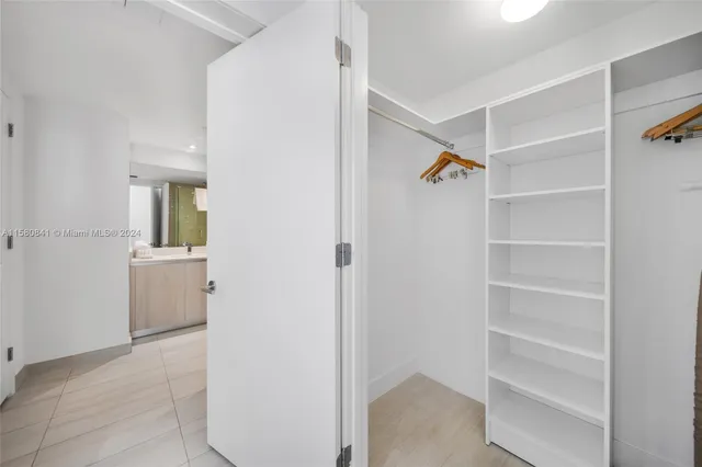 $6,000 | 4010 South Ocean Drive, Unit R2305, Hollywood, FL 33019