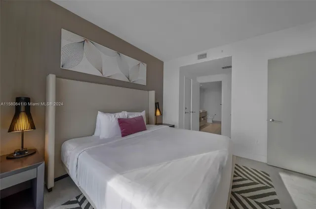 $6,000 | 4010 South Ocean Drive, Unit R2305, Hollywood, FL 33019