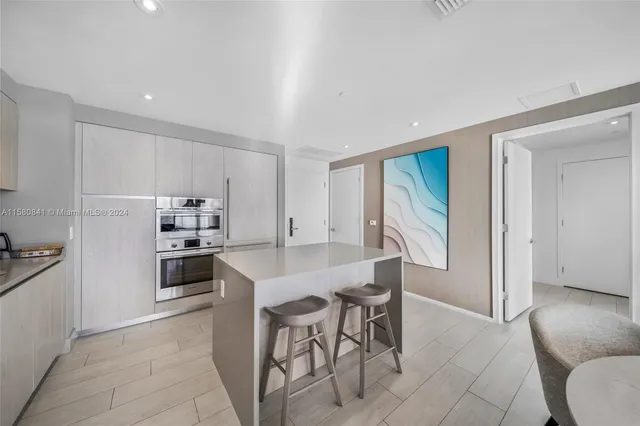 $6,000 | 4010 South Ocean Drive, Unit R2305, Hollywood, FL 33019