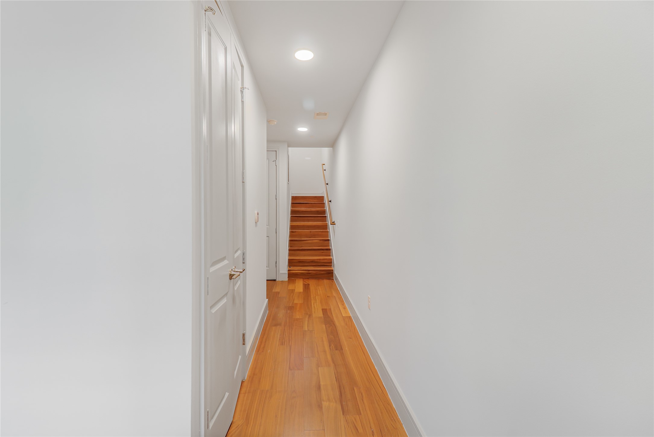 1414 Wood Hollow Drive, Unit 173 Houston, TX 77057 - Photo 6 of 24