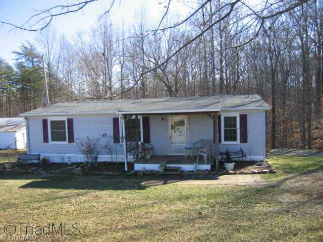 487 Almond Road Reidsville, NC 27320 - Photo 1 of 3 Exterior Front.