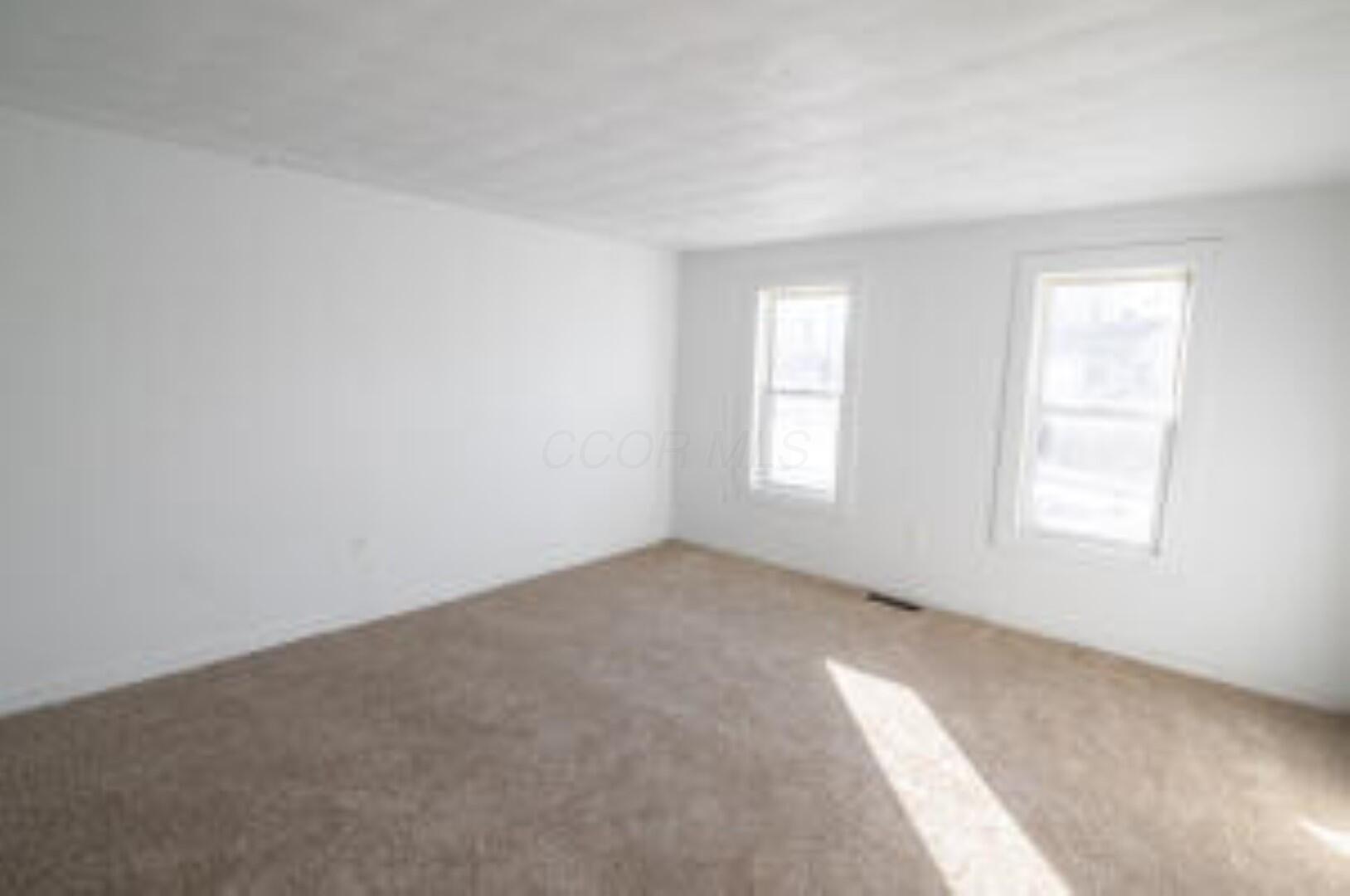 404 Sherman Avenue Springfield, OH 45503 - Photo 19 of 22 1038520_19
